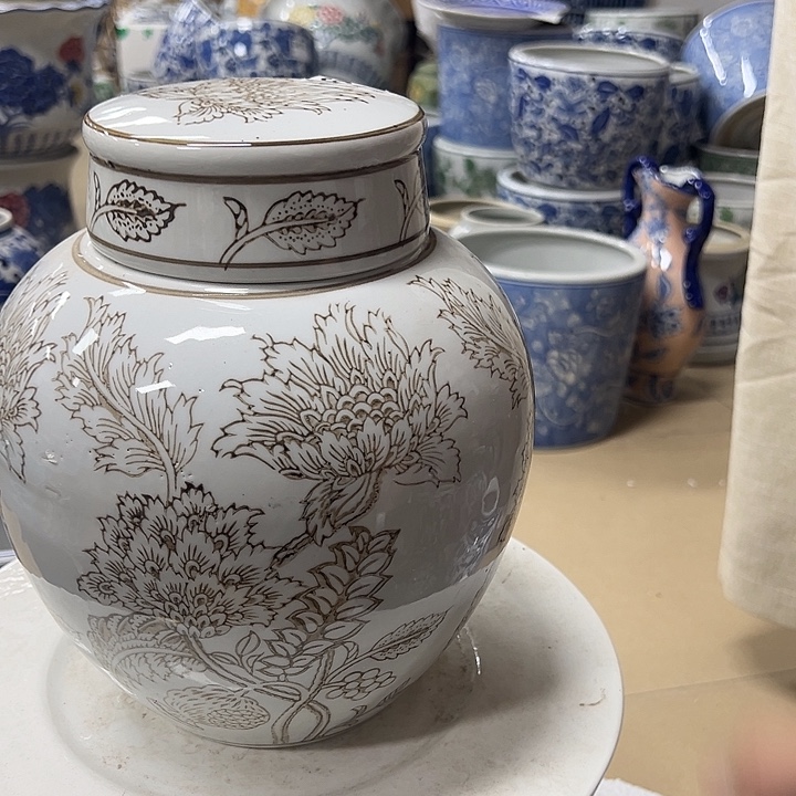 瓷片瑕疵陶瓷。。。。。。。。。。。。