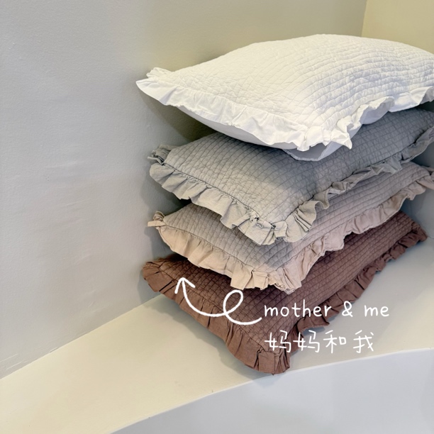 妈妈和我 优选 砂洗花边异形抱枕