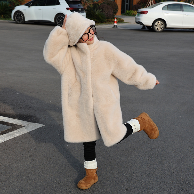 女童毛毛外套冬季皮毛一体女宝环保仿水貂毛棉袄中长款大衣送帽子