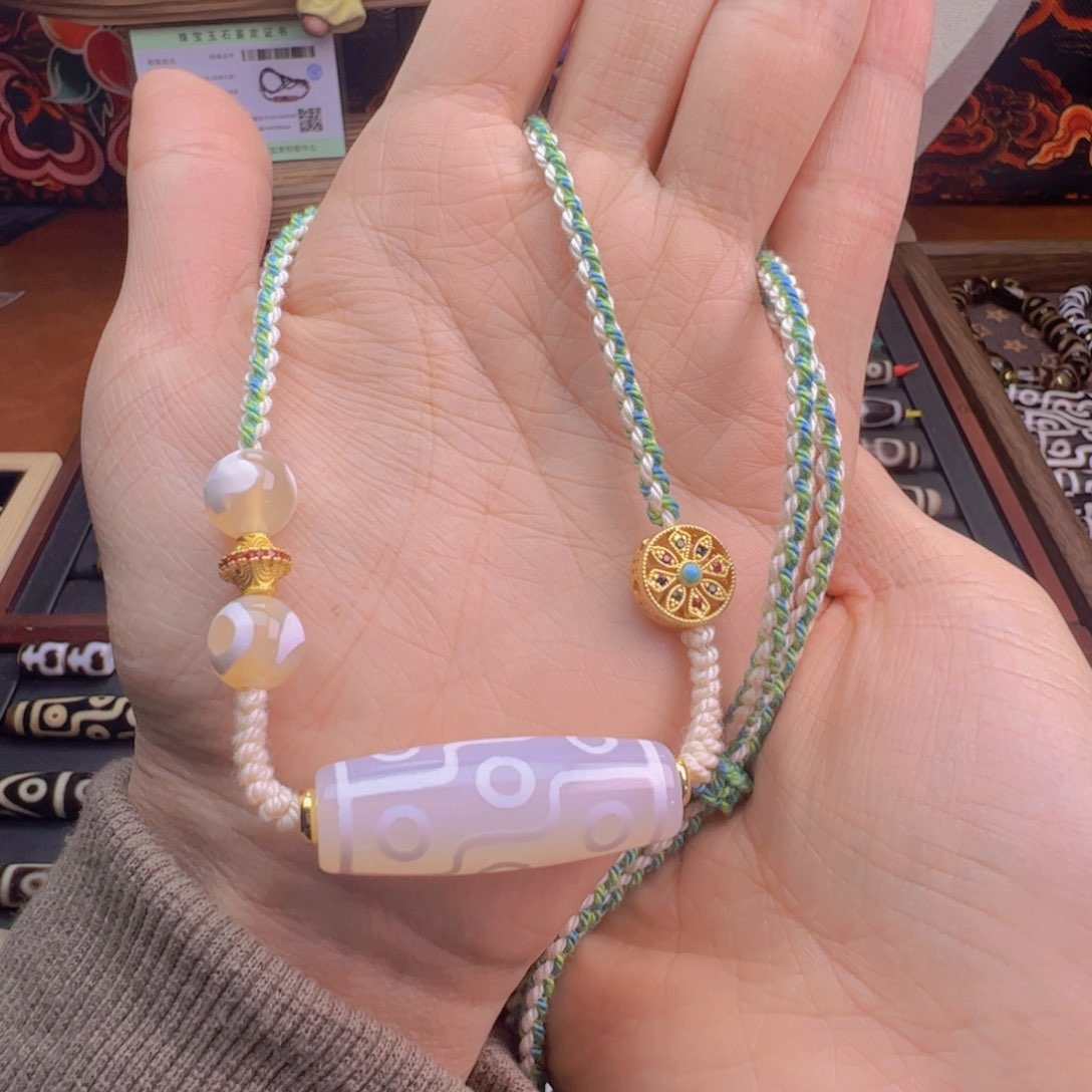 玛瑙/玉髓颈饰未镶嵌