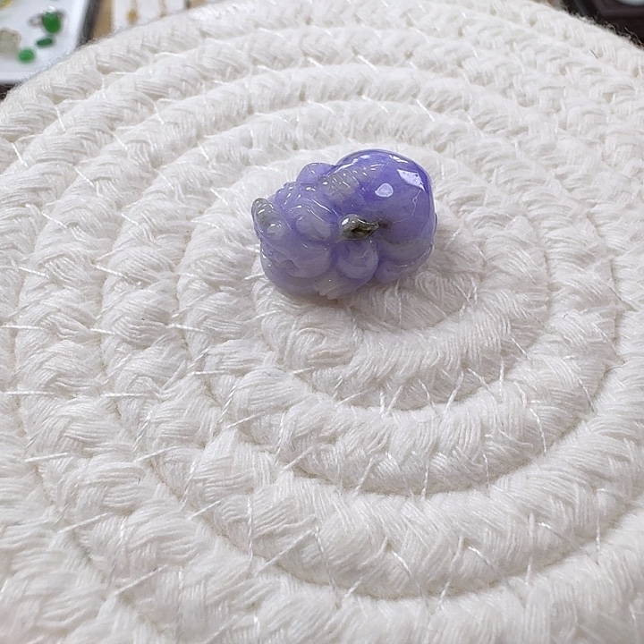 哟***哟翡翠未镶嵌颈饰紫貔貅