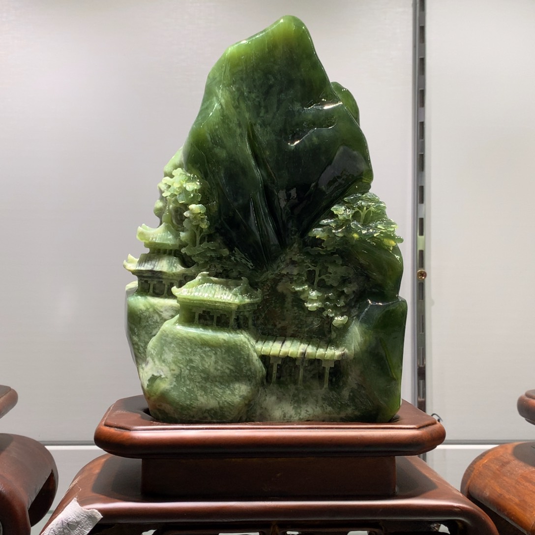 蛇纹石玉（覆膜）珠宝奇石未镶嵌