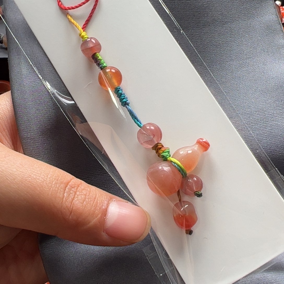 未镶嵌配饰南红玛瑙