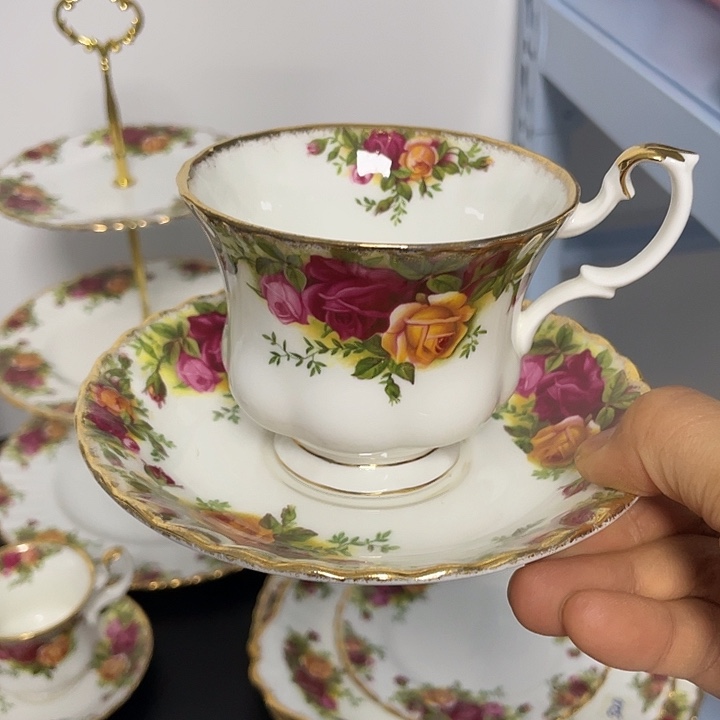 现代菲宝瓷器直播间欧瓷