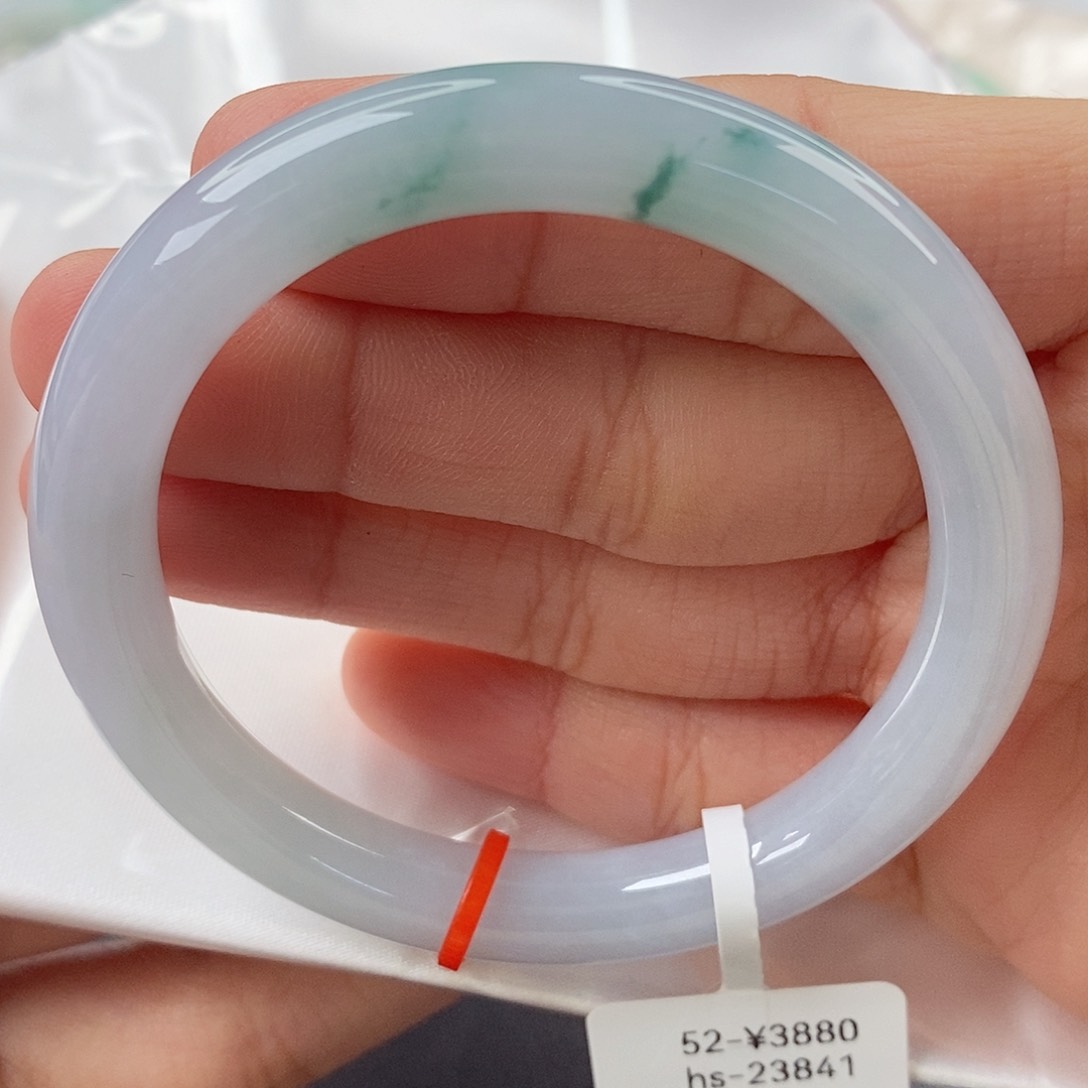 翡翠手镯（圆镯）未镶嵌52-53圈