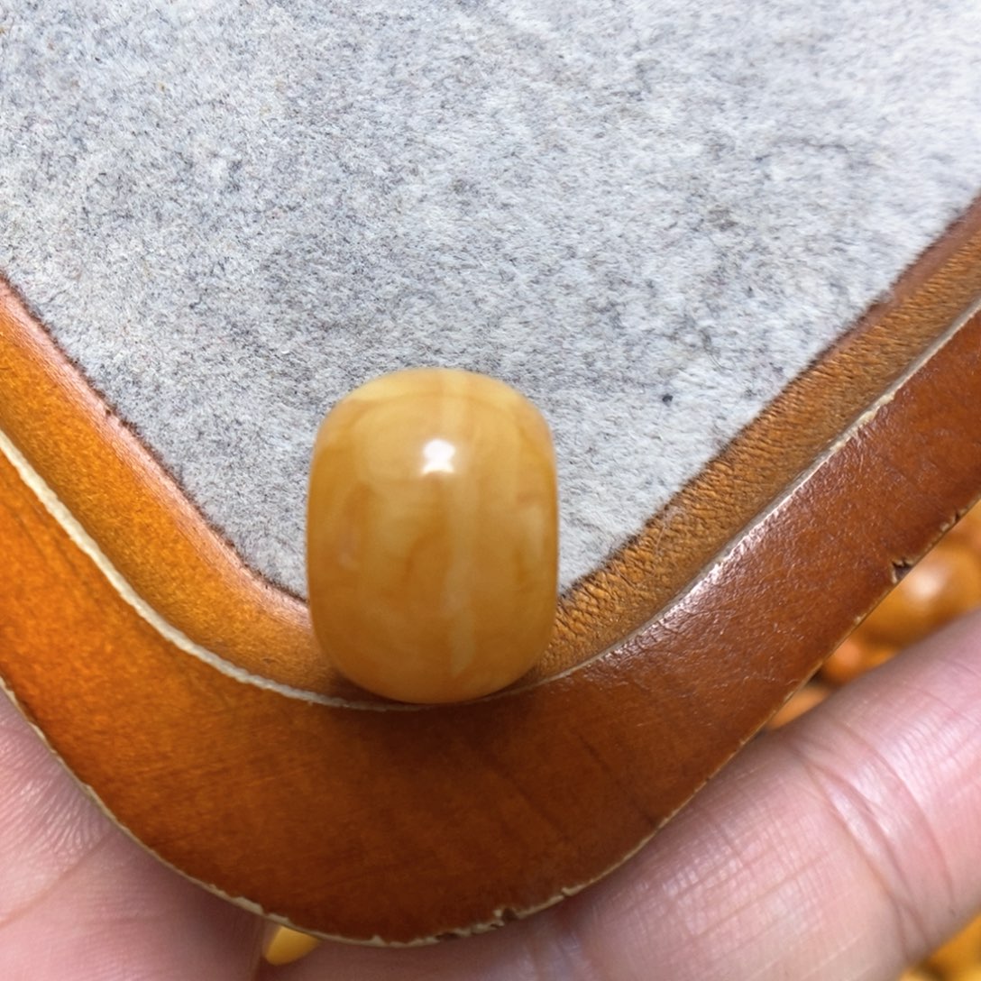 蜜蜡裸石未镶嵌?*人配饰