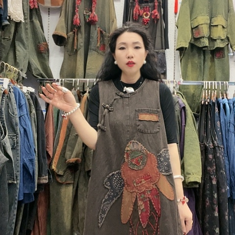 刺绣招财猫重工艺刺绣牛仔马甲大鱼裙