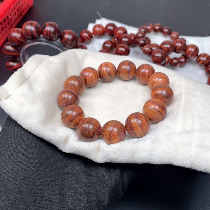 黄花梨/降香黄檀手串k 11