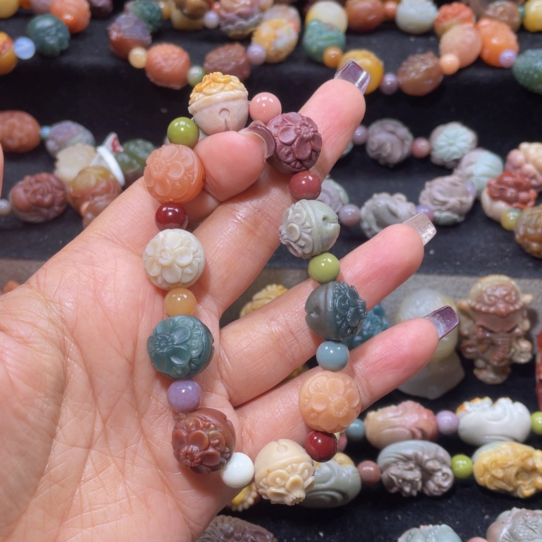 石英质玉手链未镶嵌