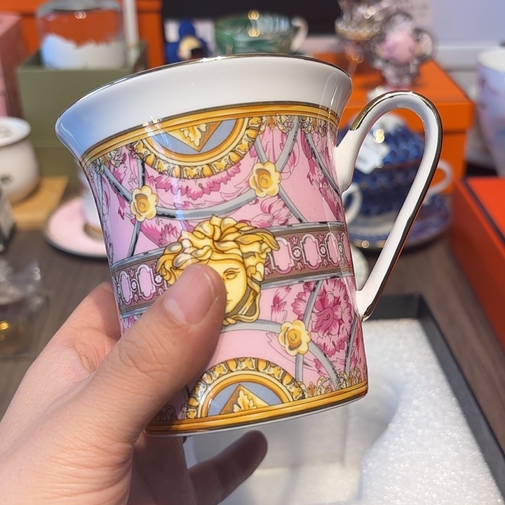 现代哈哈哈哈我的天啊