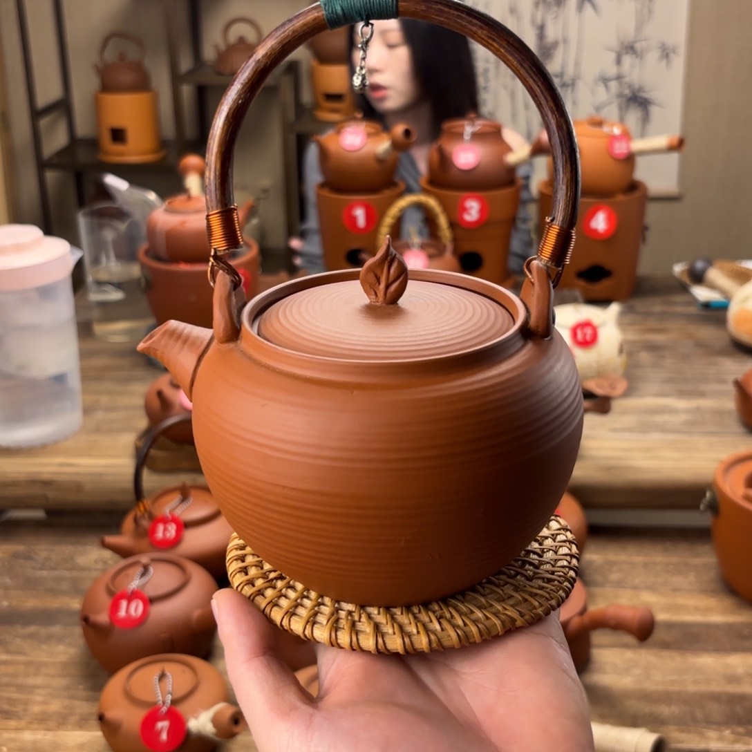 煮水煮茶甘甜 潮州砂铫壶 搭藤垫