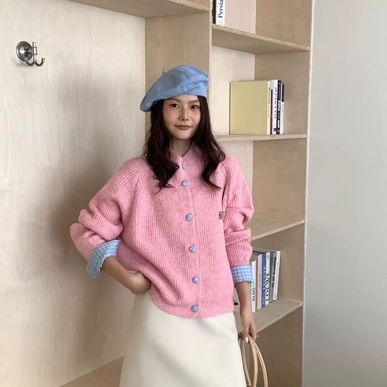 韩系早秋穿搭灰色翻领针织开衫外套女2025新款慵懒风宽松显瘦毛衣