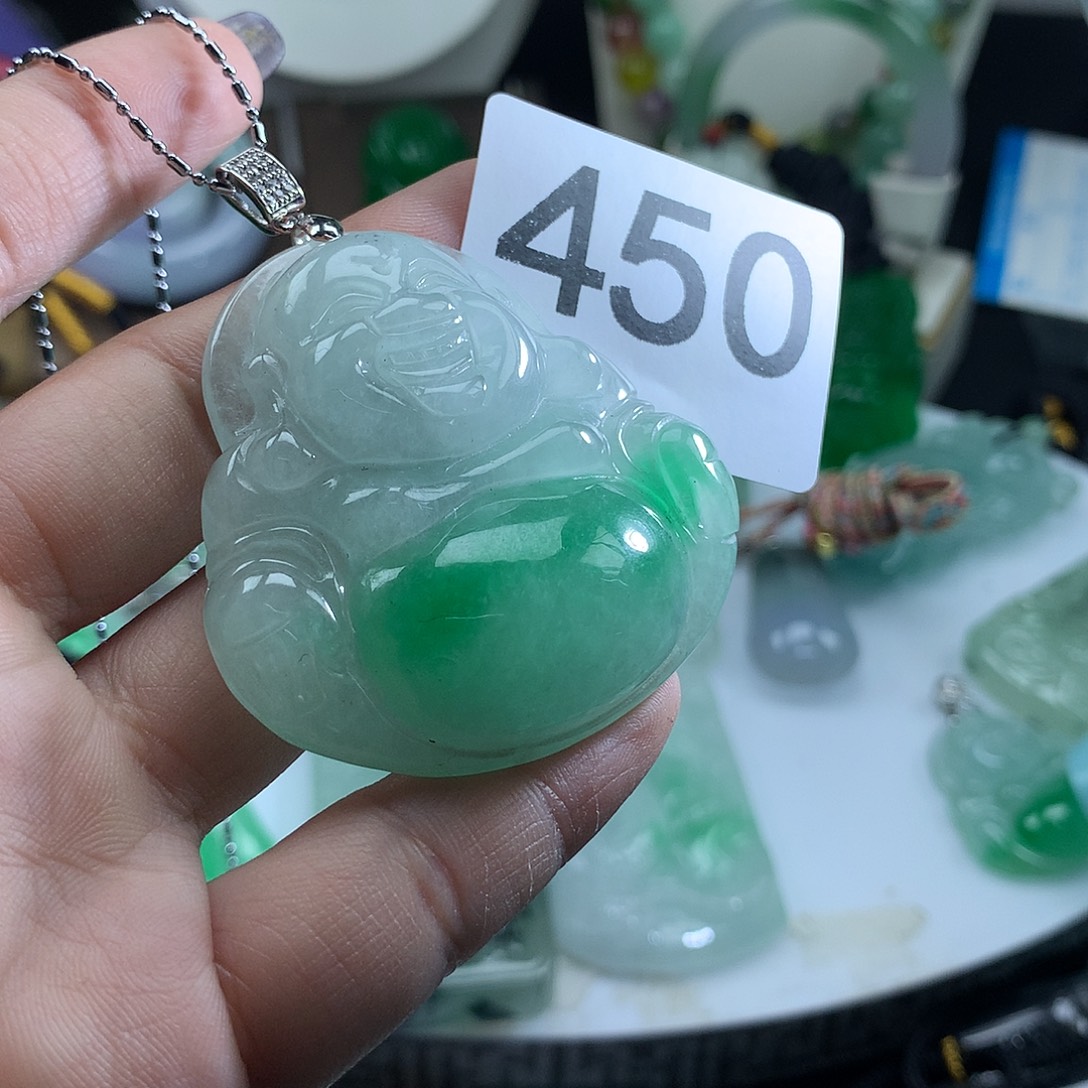 翡翠未镶嵌吊坠(赠链)