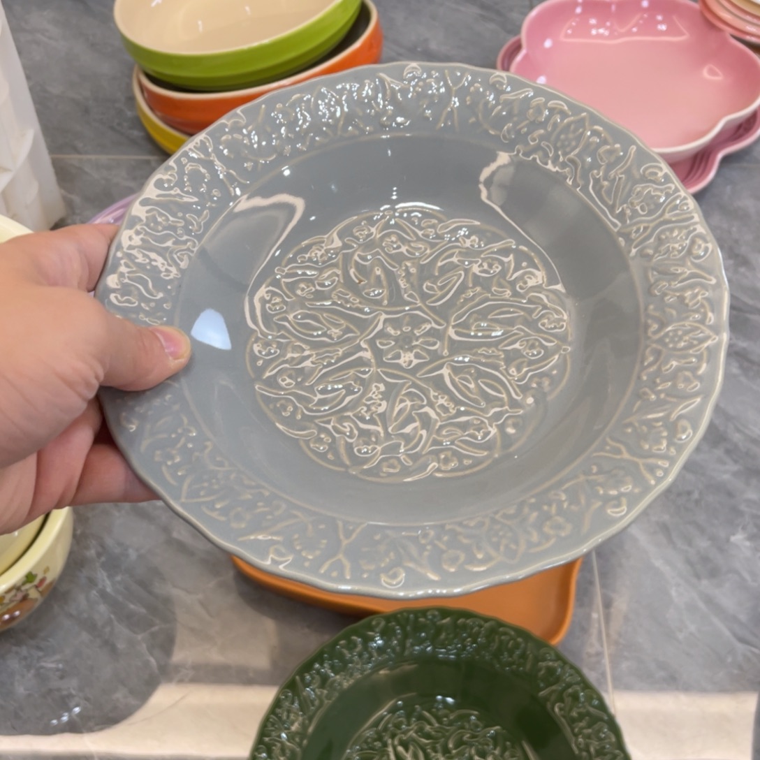 陶瓷微瑕餐具介意勿拍，满18飞！