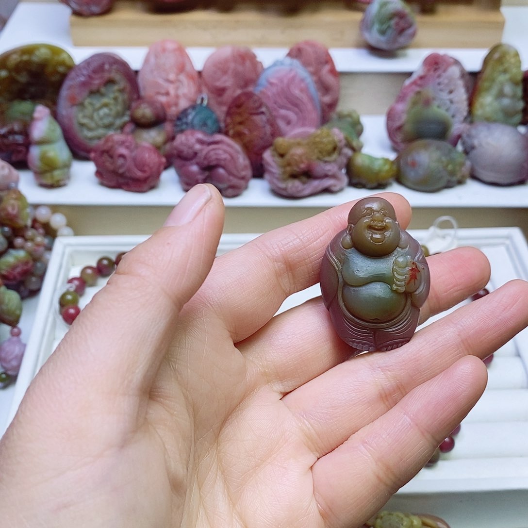 玛瑙/玉髓盐源玛瑙吊坠未镶嵌