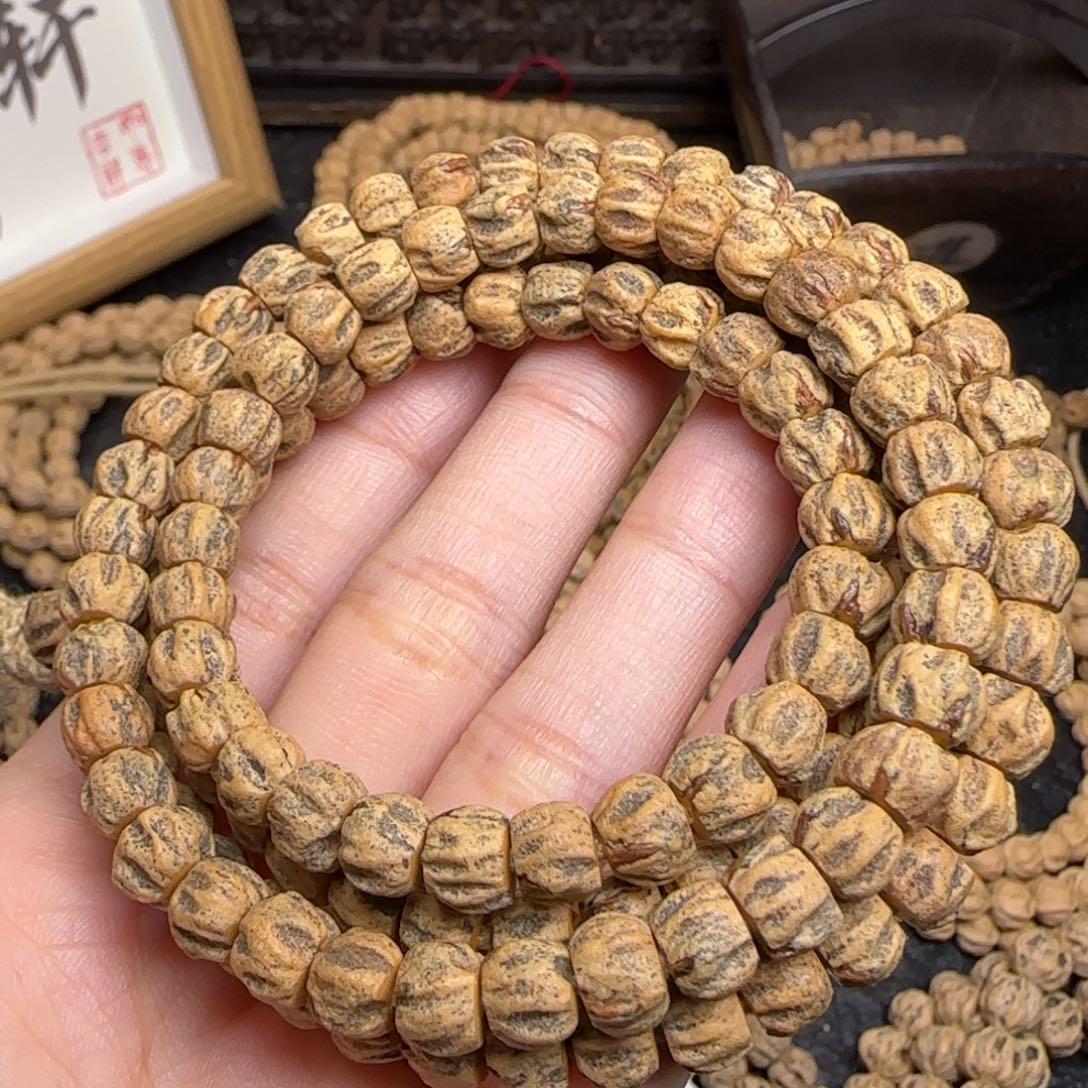 柏香籽/百香籽吊坠