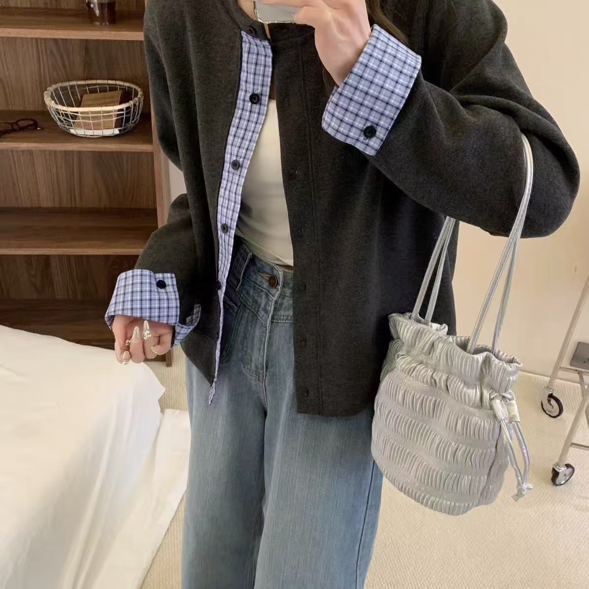 常规格子薄款单排扣女短款短外套慵懒风针织圆领时尚