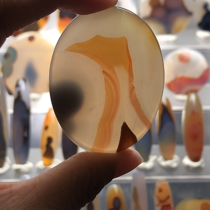 玛瑙/玉髓未镶嵌珠宝半成品118