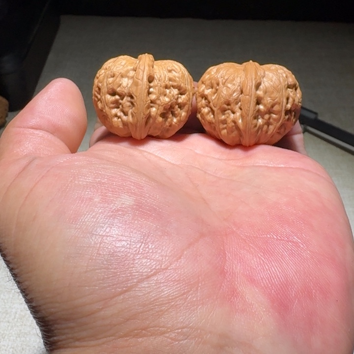 吊坠文玩核桃39元宝