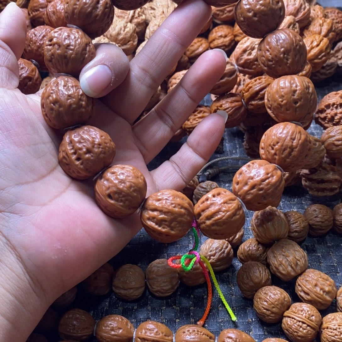 ****️文玩核桃吊坠光头