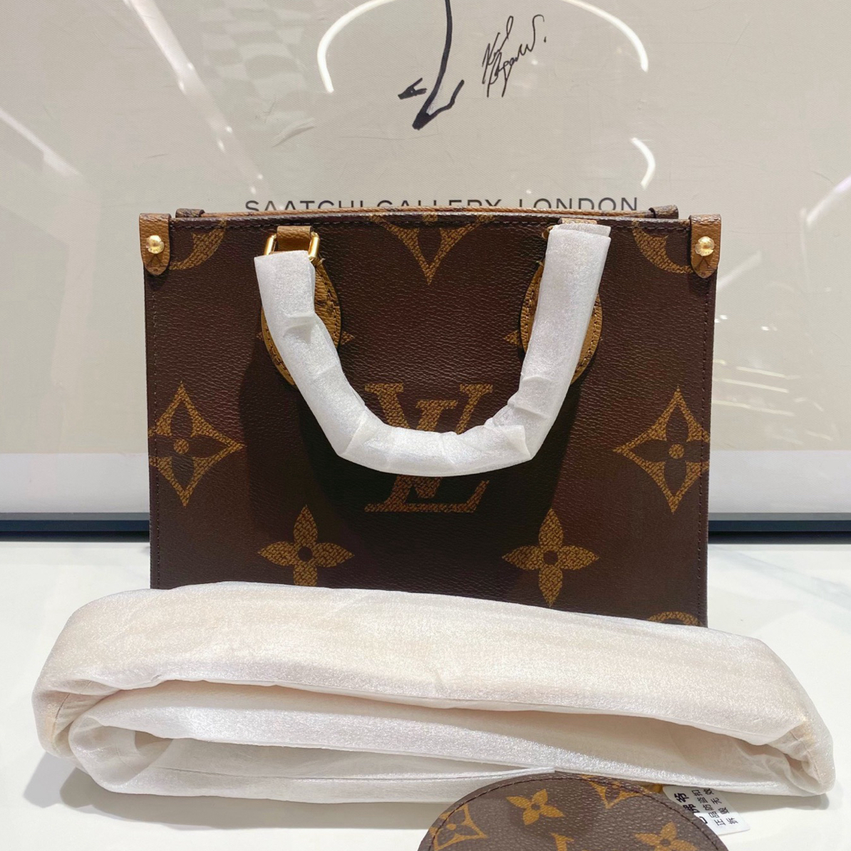 未使用 LouisVuitton/路易威登 lv onthego小号 斜挎包（14275）