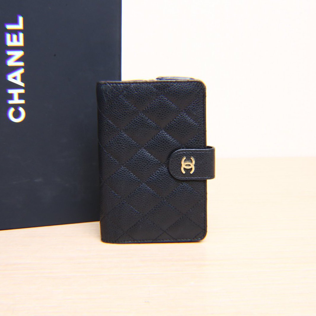 95新 Chanel/香奈儿 -100活动攀攀 黑色荔枝皮革C 16开 金扣 钱包