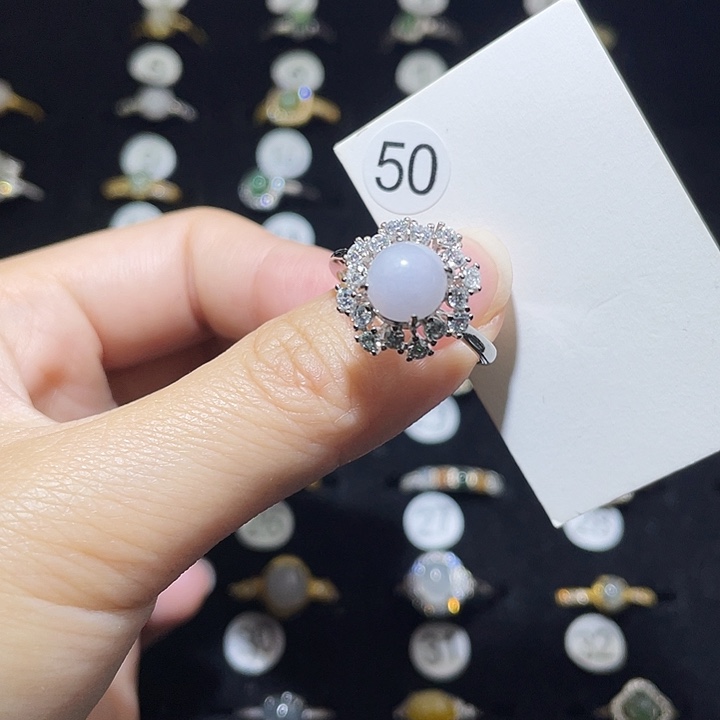 翡翠未镶嵌戒指戒指