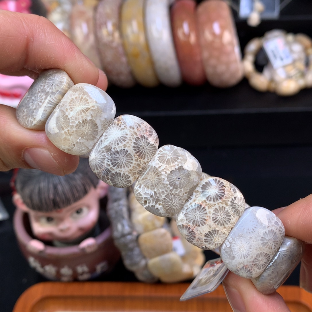 硅化珊瑚（珊瑚玉）未镶嵌颈饰27号全满蓝大花