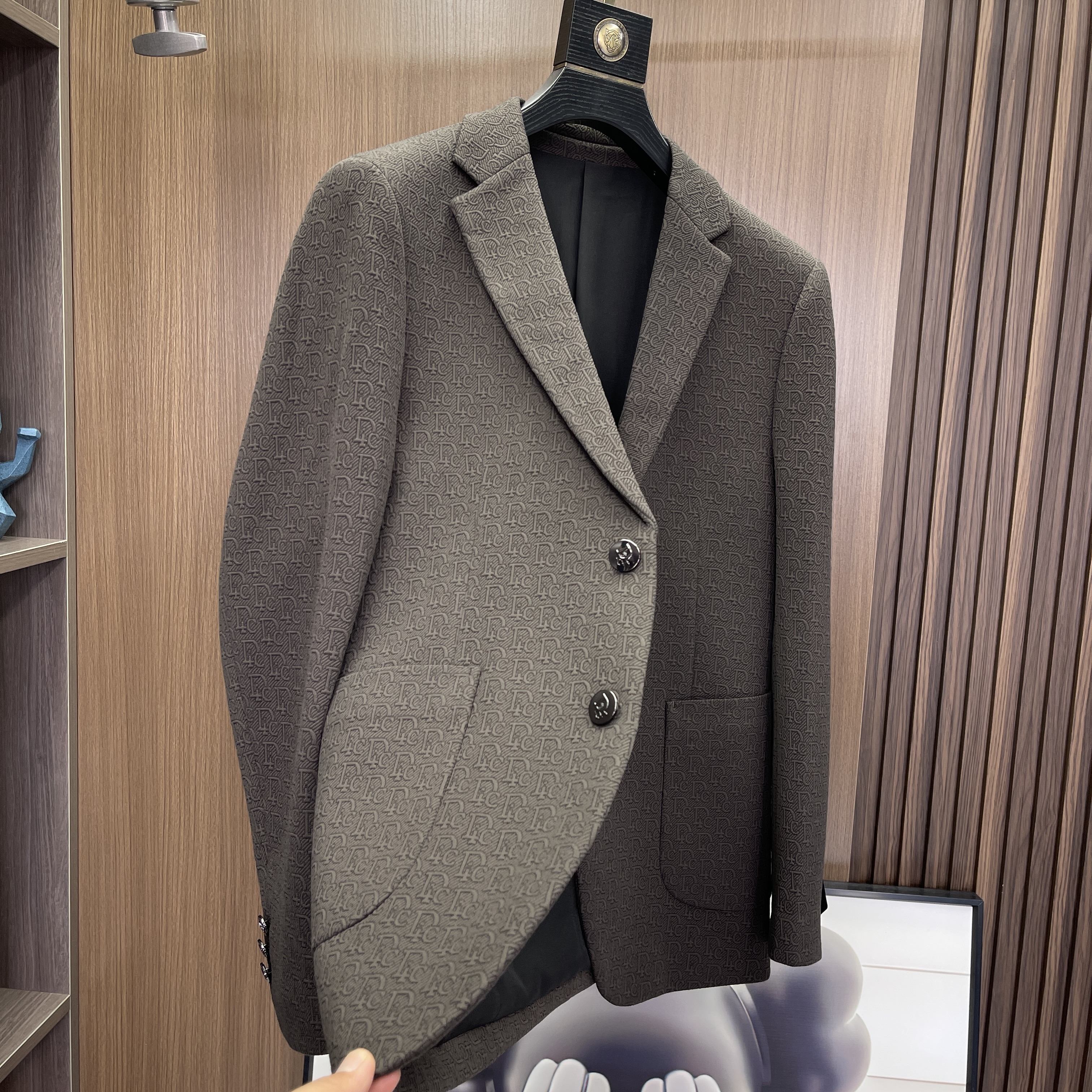 621秋季新款男士西服修身百搭时尚休闲上衣商务潮流轻奢西装