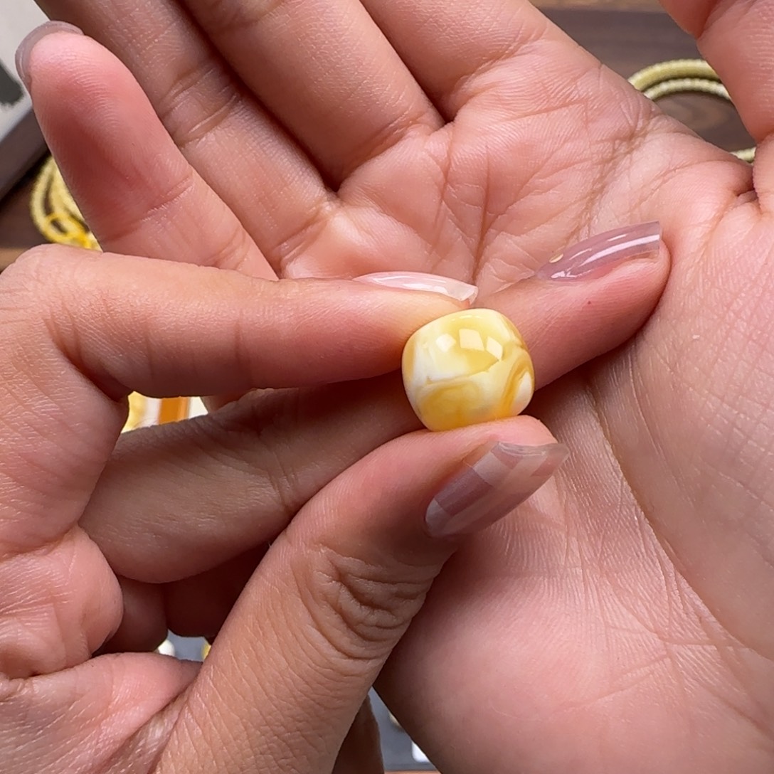 琥珀未镶嵌珠宝奇石12.5