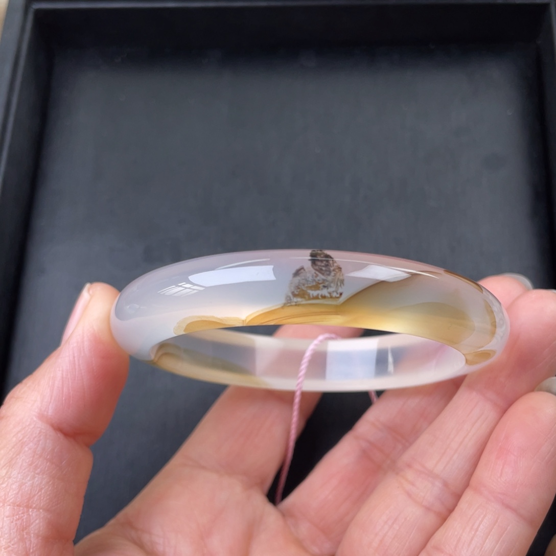 玛瑙/玉髓手镯未镶嵌55圈口