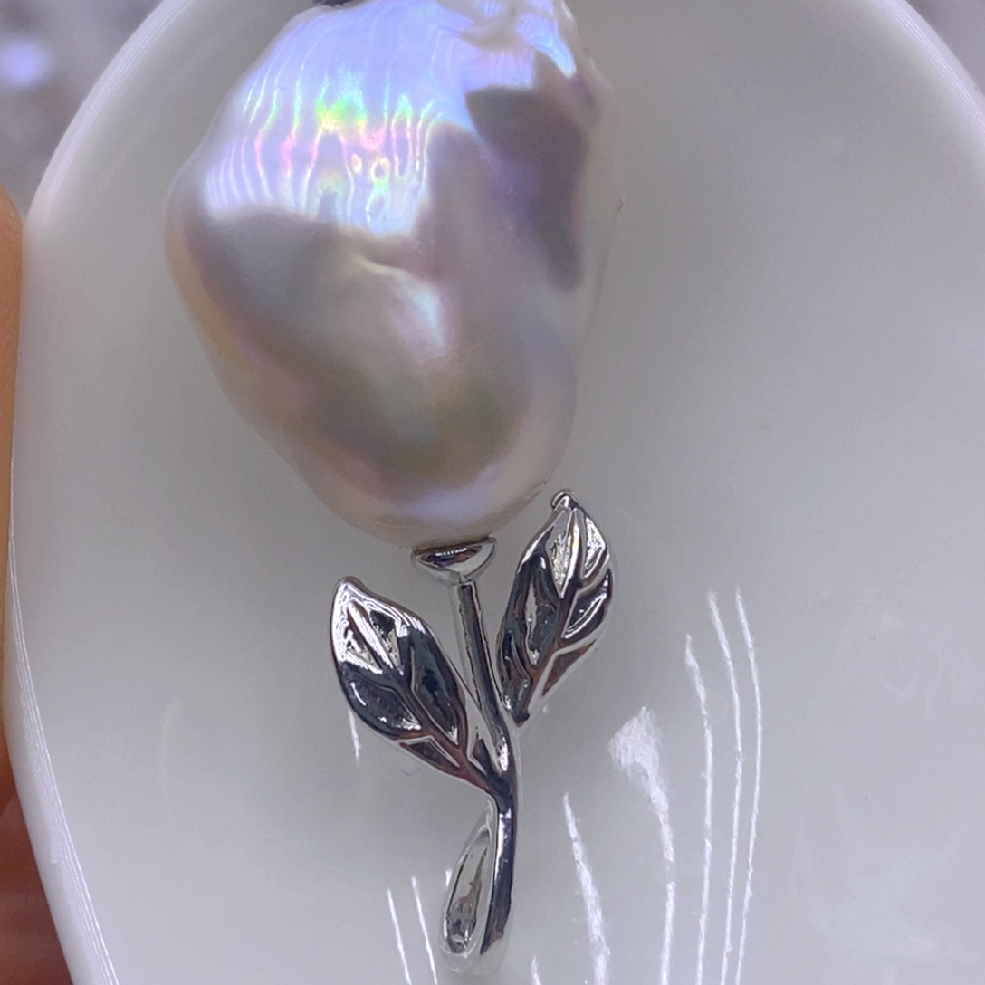 未镶嵌颈饰淡水珍珠