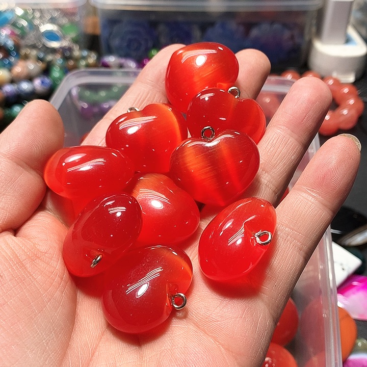 未镶嵌手串玛瑙/玉髓一个猫眼红心福利