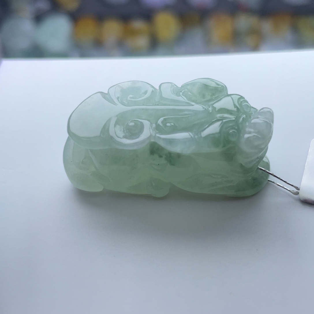 翡翠颈饰未镶嵌貔貅