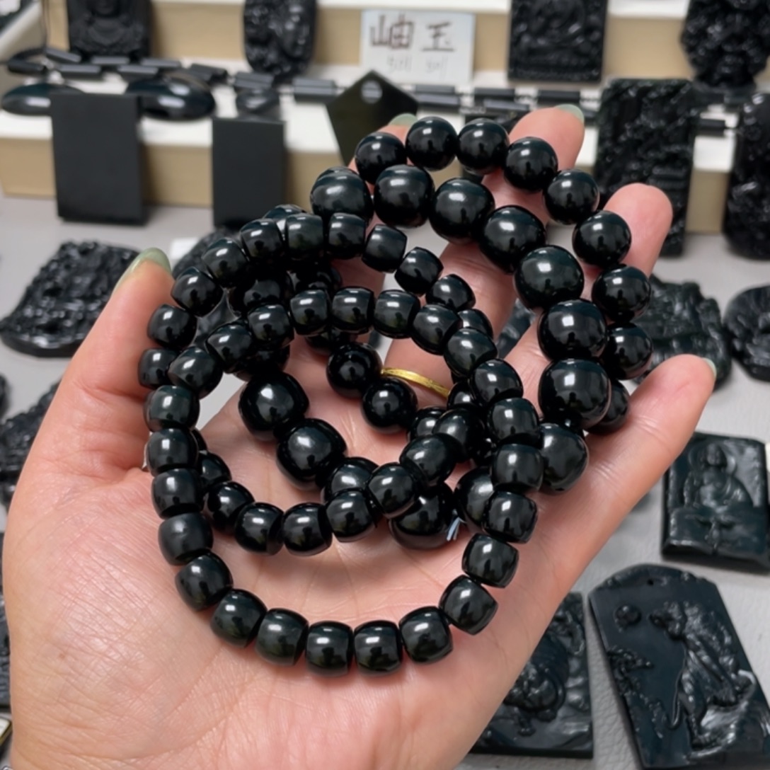 M***石蛇纹石玉未镶嵌手串