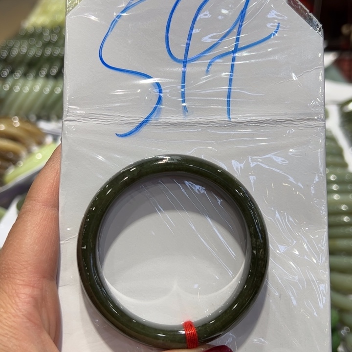 和田玉（糖玉）手镯未镶嵌