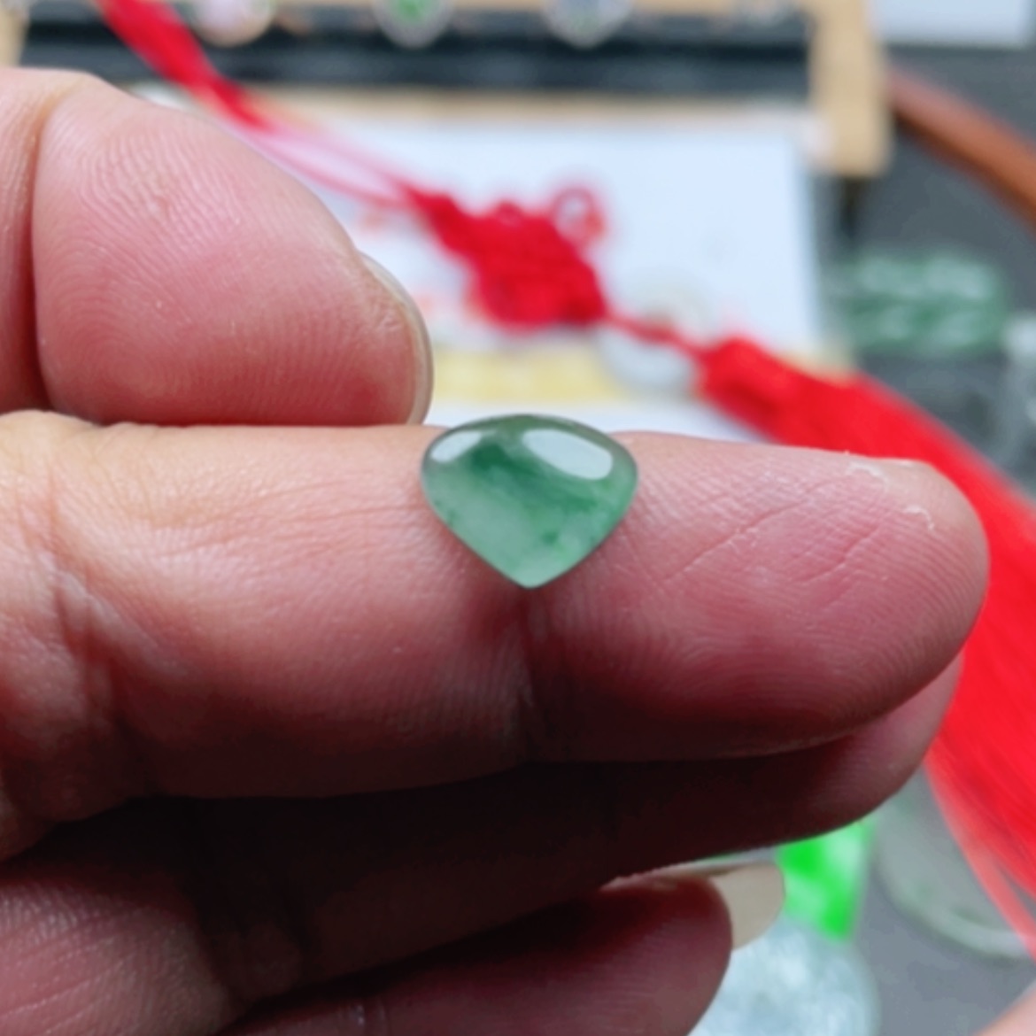 【闪购商品】翡翠颈饰未镶嵌翡翠