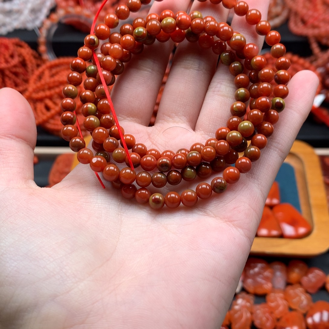 南红玛瑙未镶嵌手链