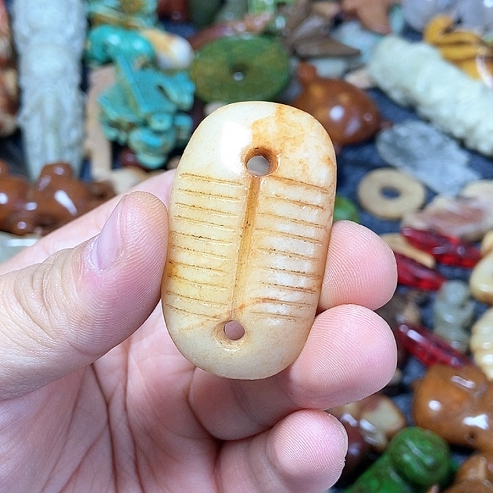 和田玉未镶嵌颈饰22