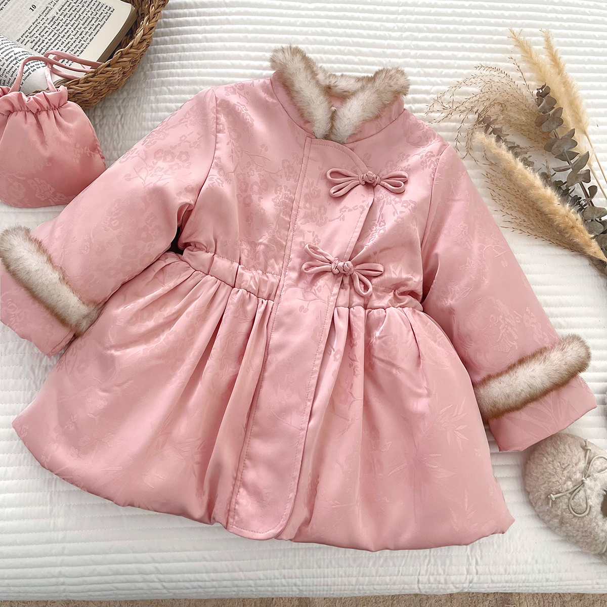 女童冬季洋气加绒毛领拼接外套连衣裙D17728