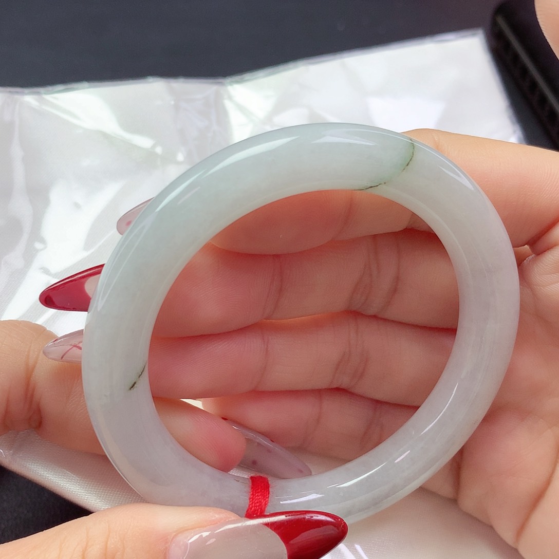 【闪购商品】翡翠手镯未镶嵌a 8