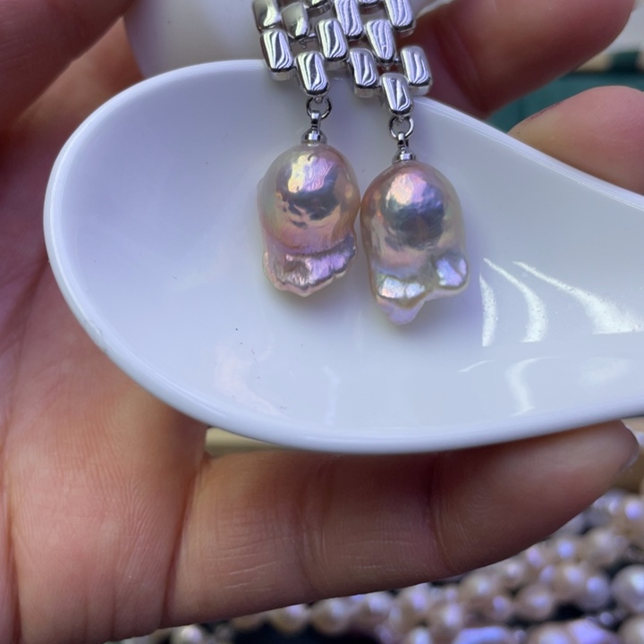 淡水珍珠耳饰合金