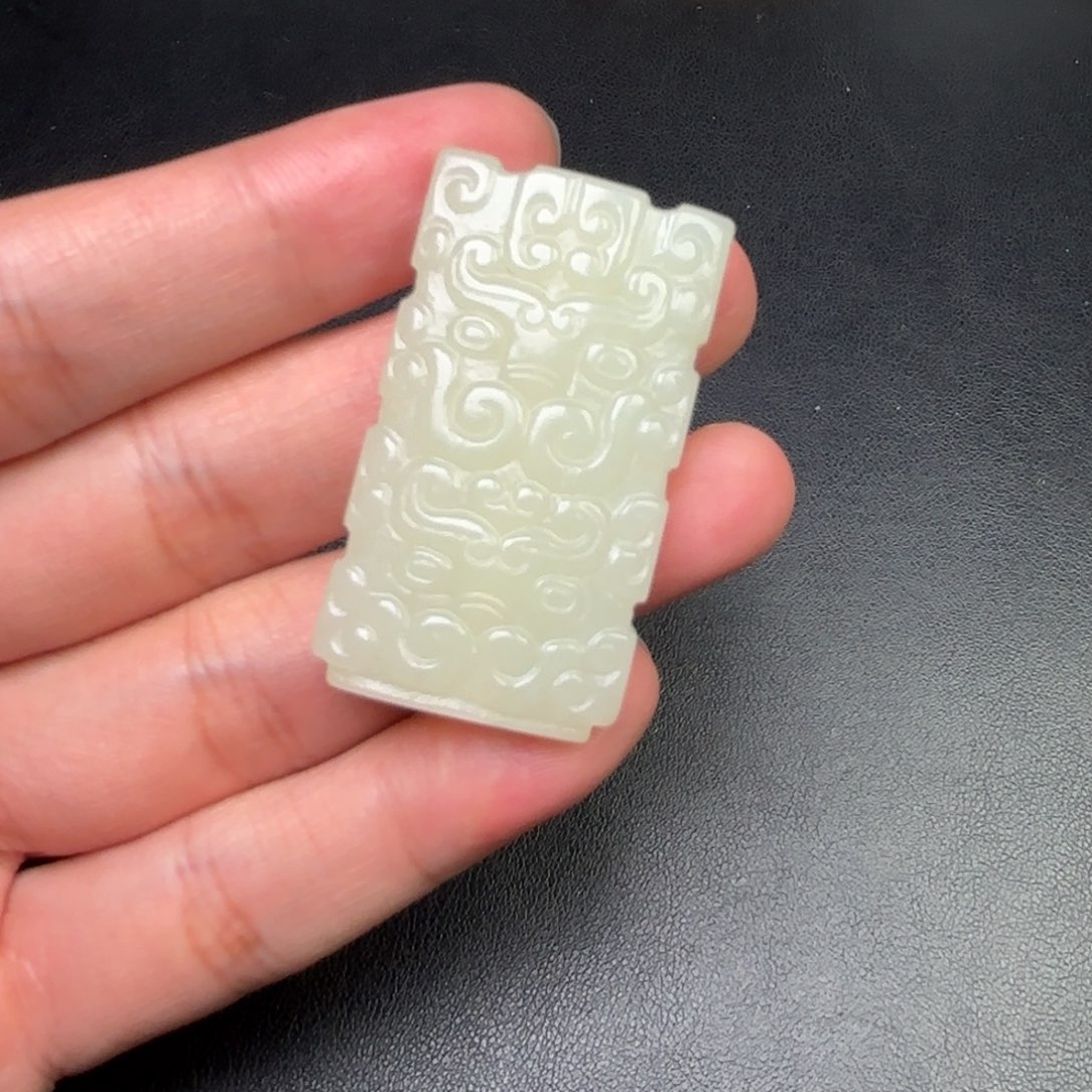 白***4和田玉未镶嵌挂件