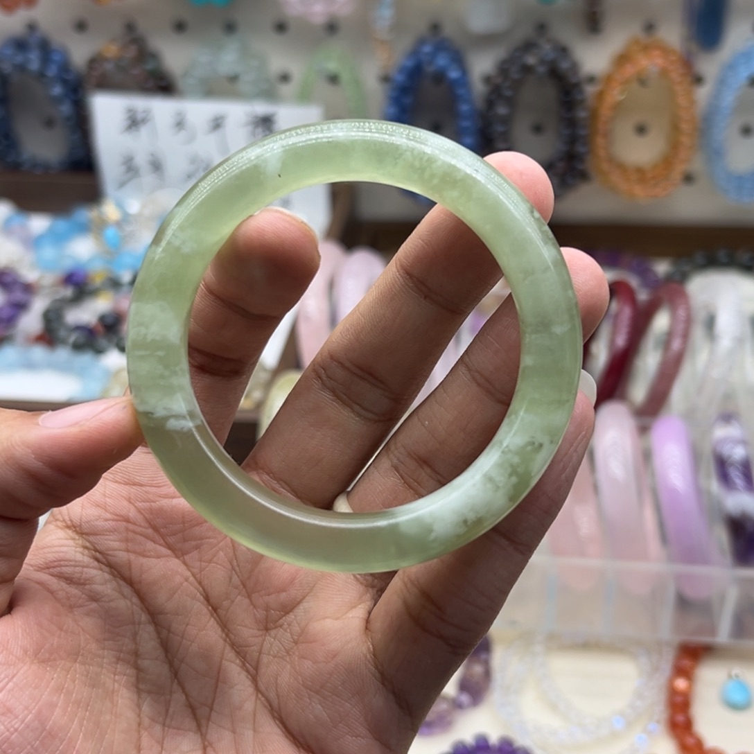 水晶手链未镶嵌57.8青提奶盖