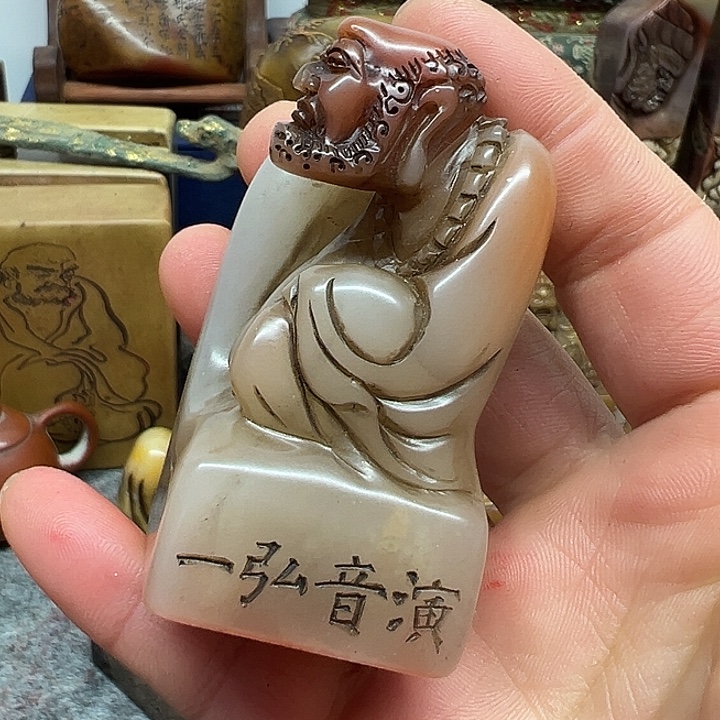 用***7印石昌化石手工制作工艺精湛