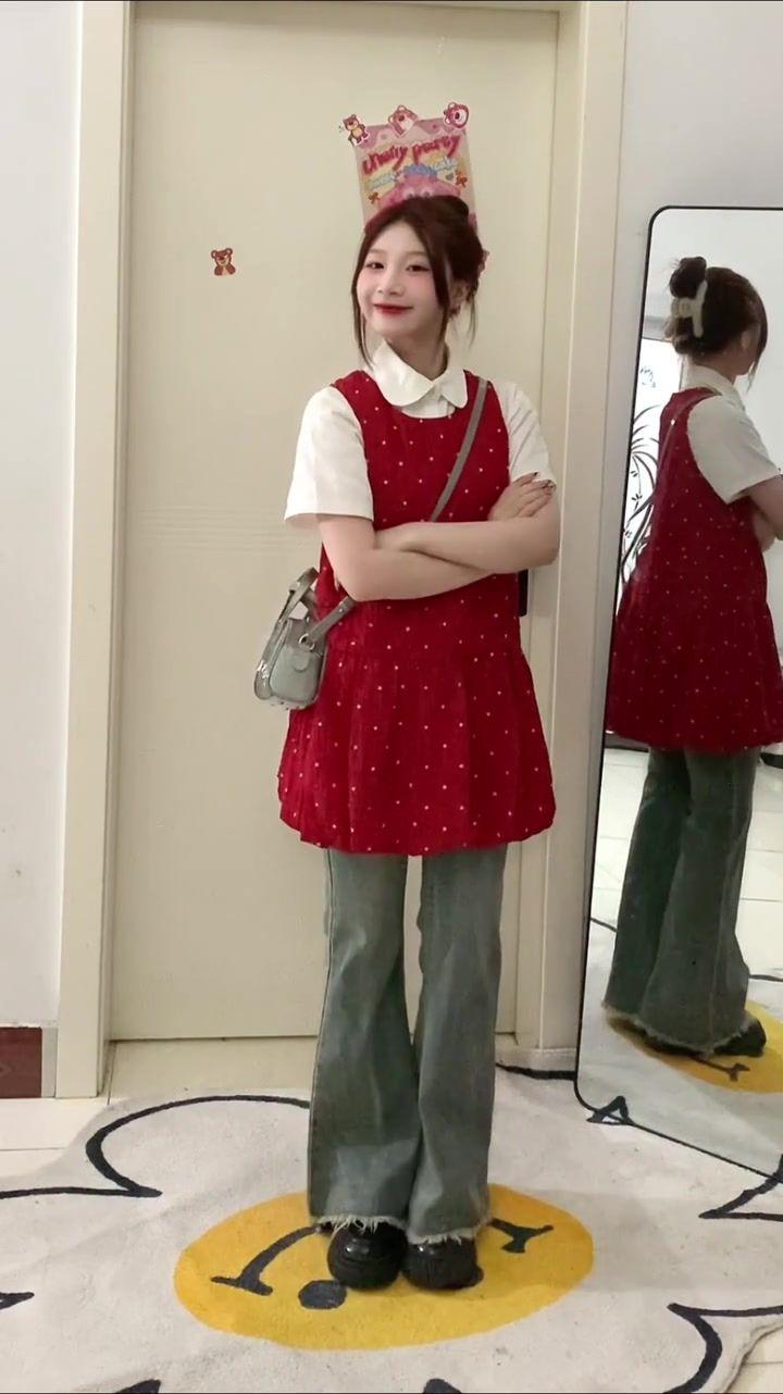 可爱减龄小个子圆领波点背带连衣裙女甜美风叠穿娃娃领
