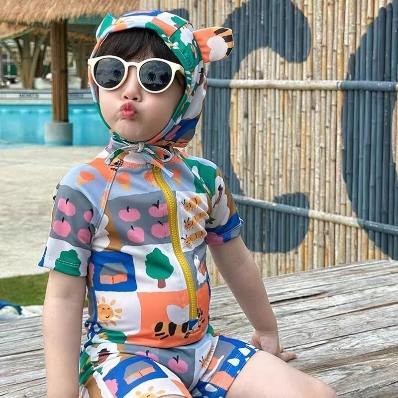男童连体式短袖速干游泳衣温泉度假泳装夏季新款卡通印花儿童泳衣