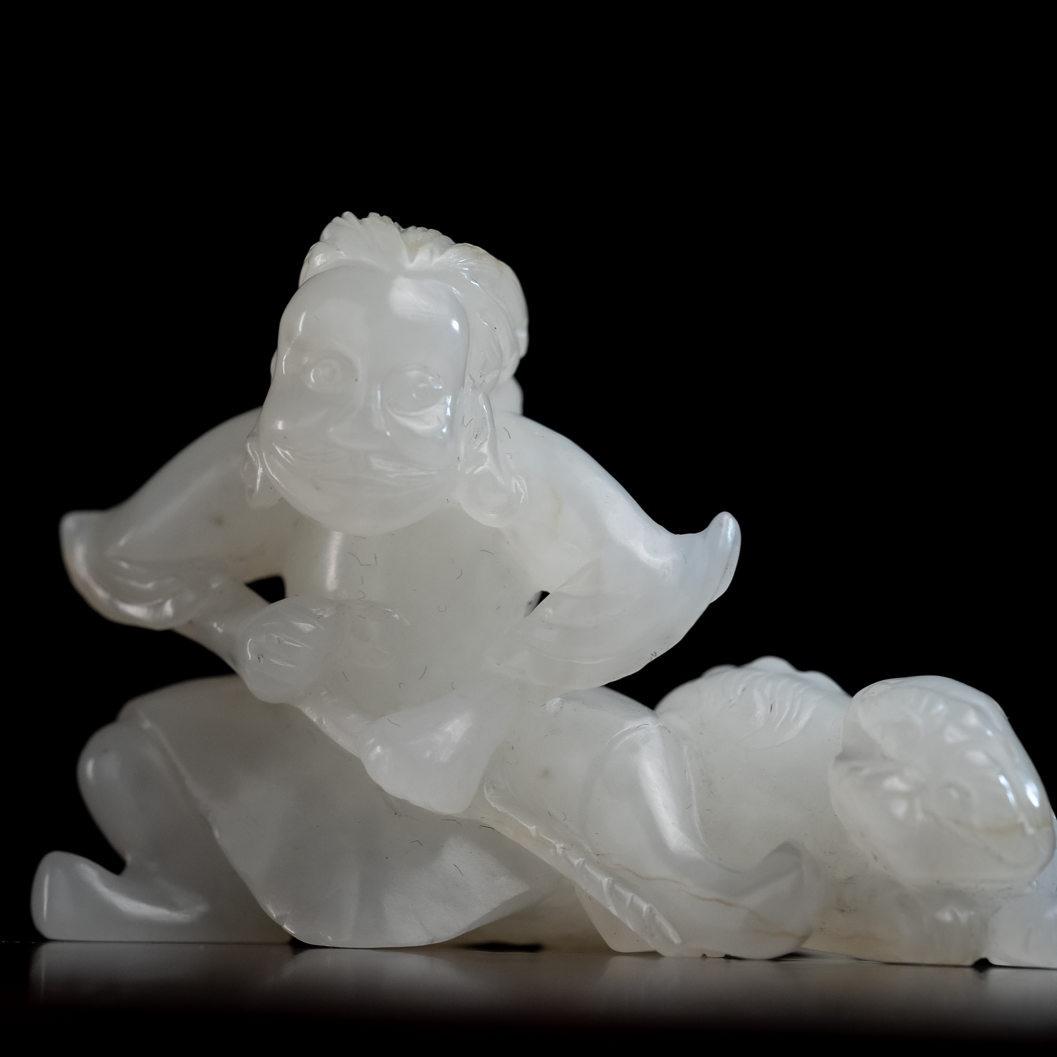 2003清代和田玉胡人戏狮2723