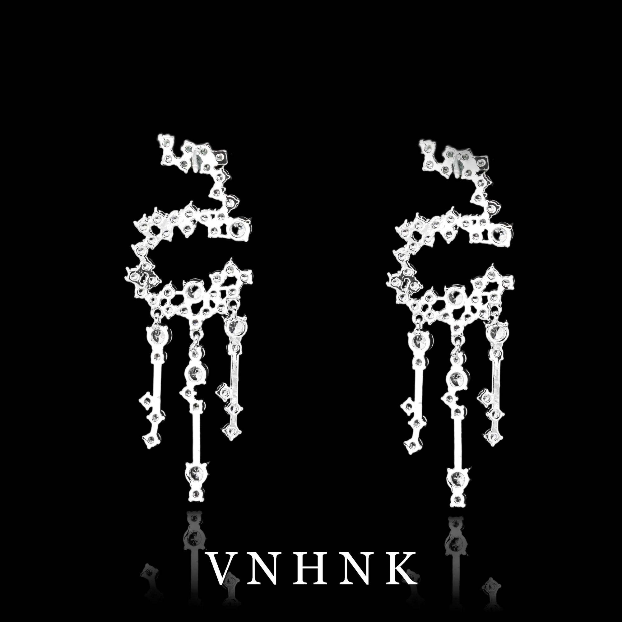 铜合金合成锆石耳饰 美可儿   H582     银色时尚气质耳环