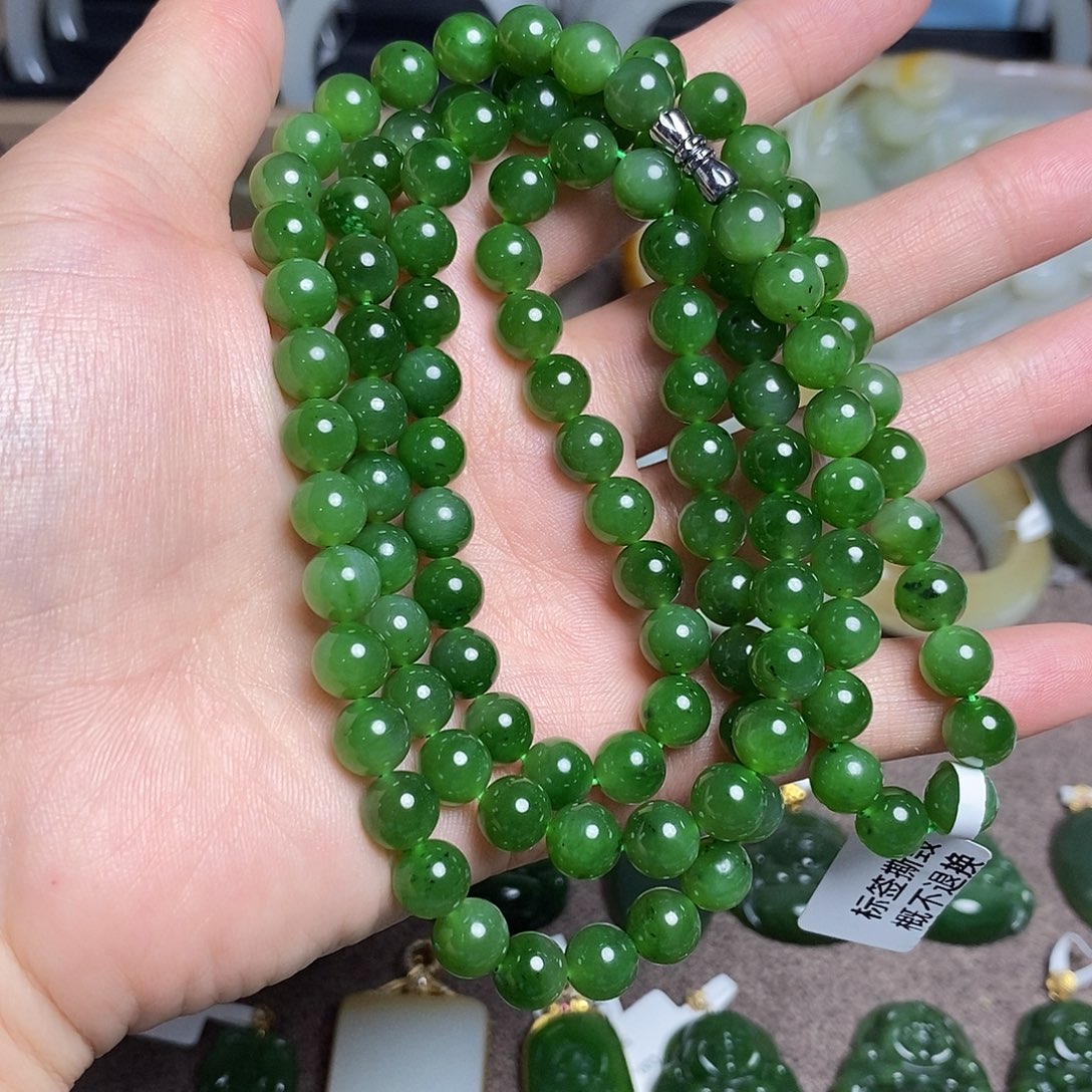 未镶嵌手链和田玉卡8  108